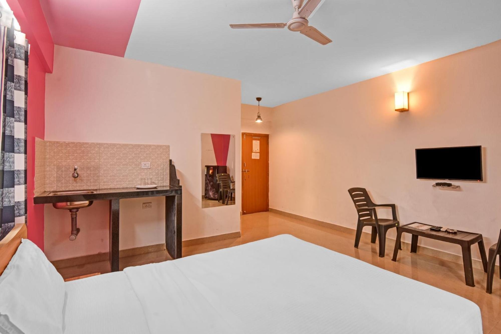 Hotel O Nanhe Guest House Parra Екстериор снимка
