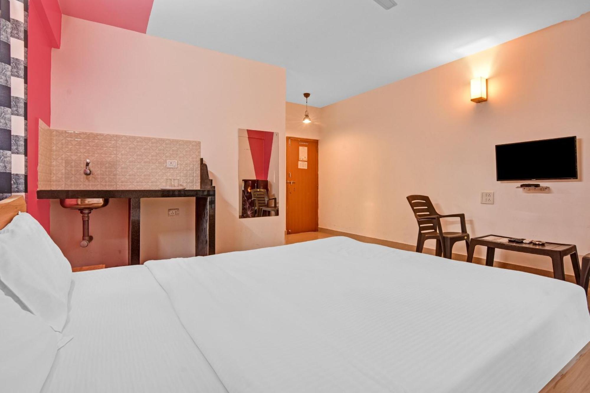 Hotel O Nanhe Guest House Parra Екстериор снимка